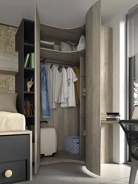closet main featured